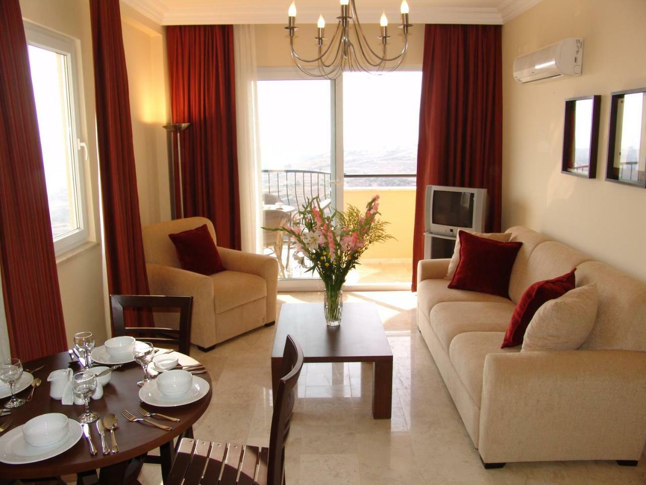 Gold City 1b1b With Free Aquapark Apartment *