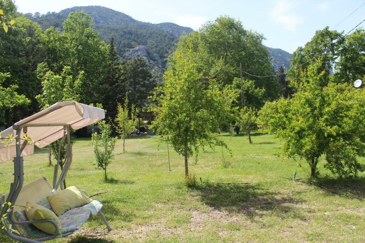 Sakli Bahce Cirali
