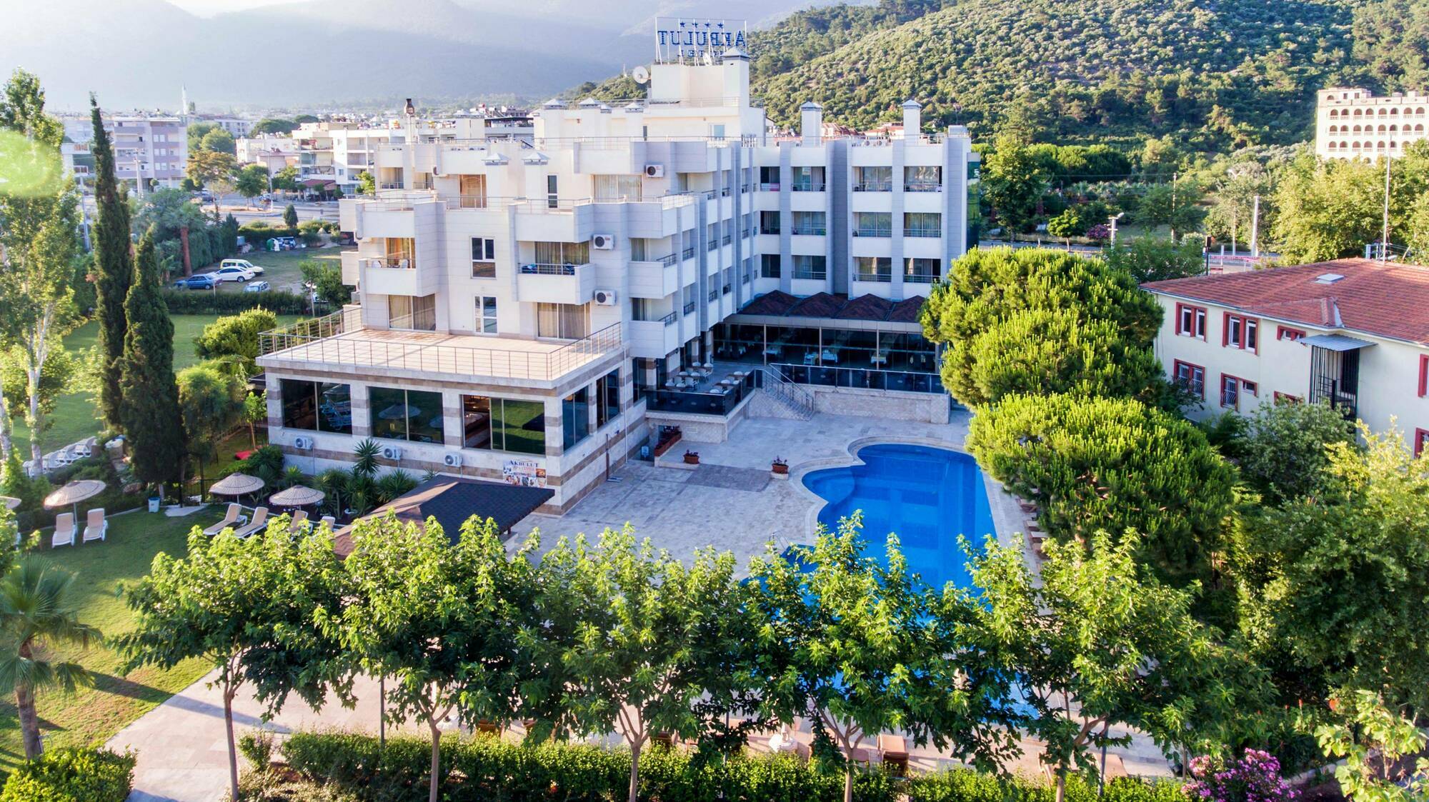 Akbulut & Resort