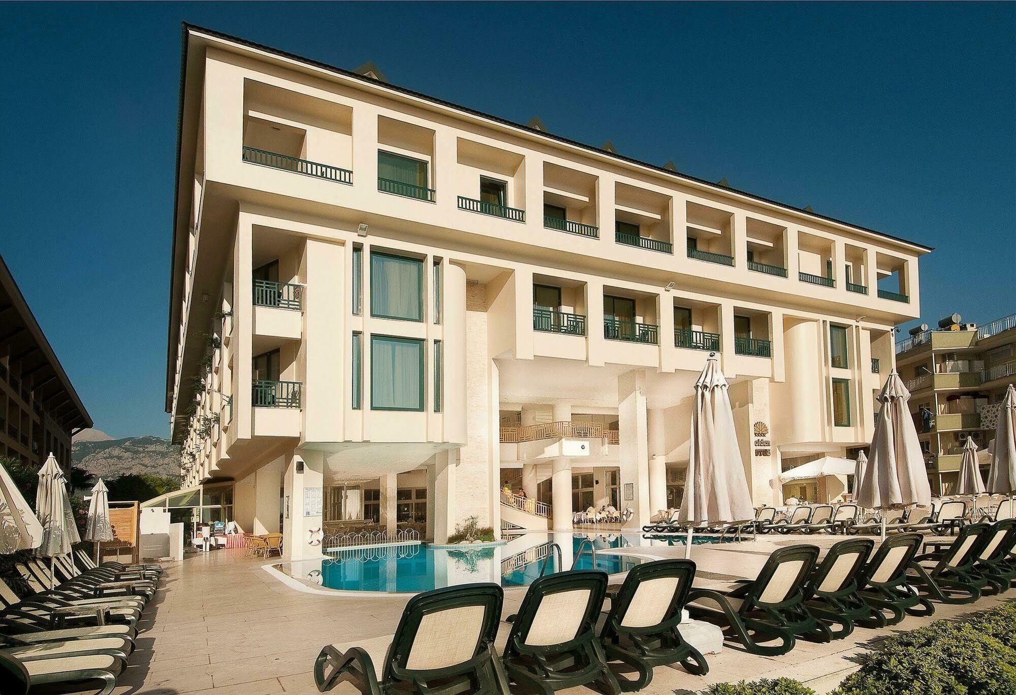 Hotel Golden Lotus