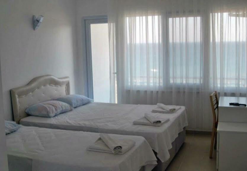 Yasmin Hotel 2*