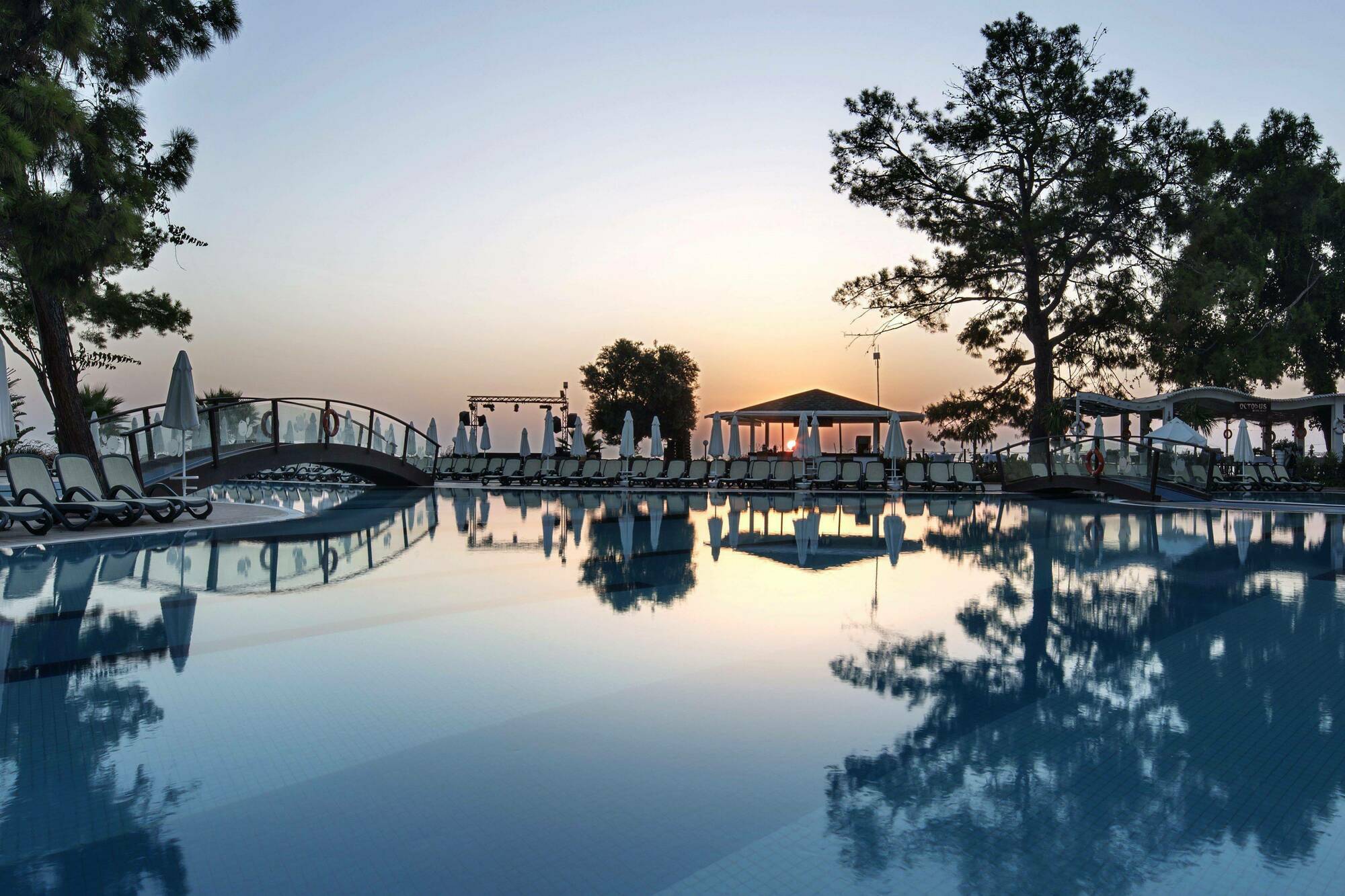 Resort Crystal Aura & Kemer