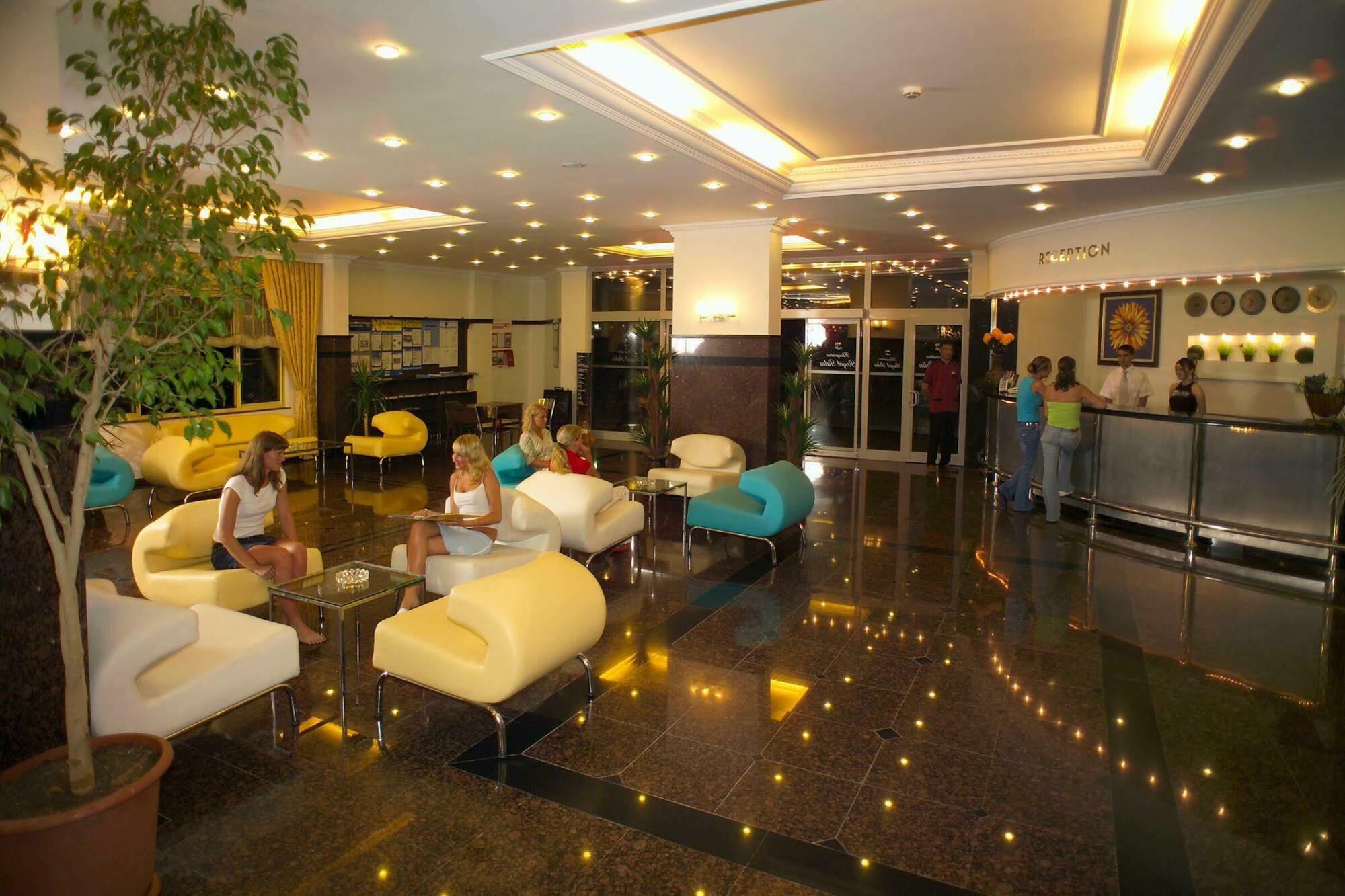 Kleopatra Royal Palm Resort Alanya