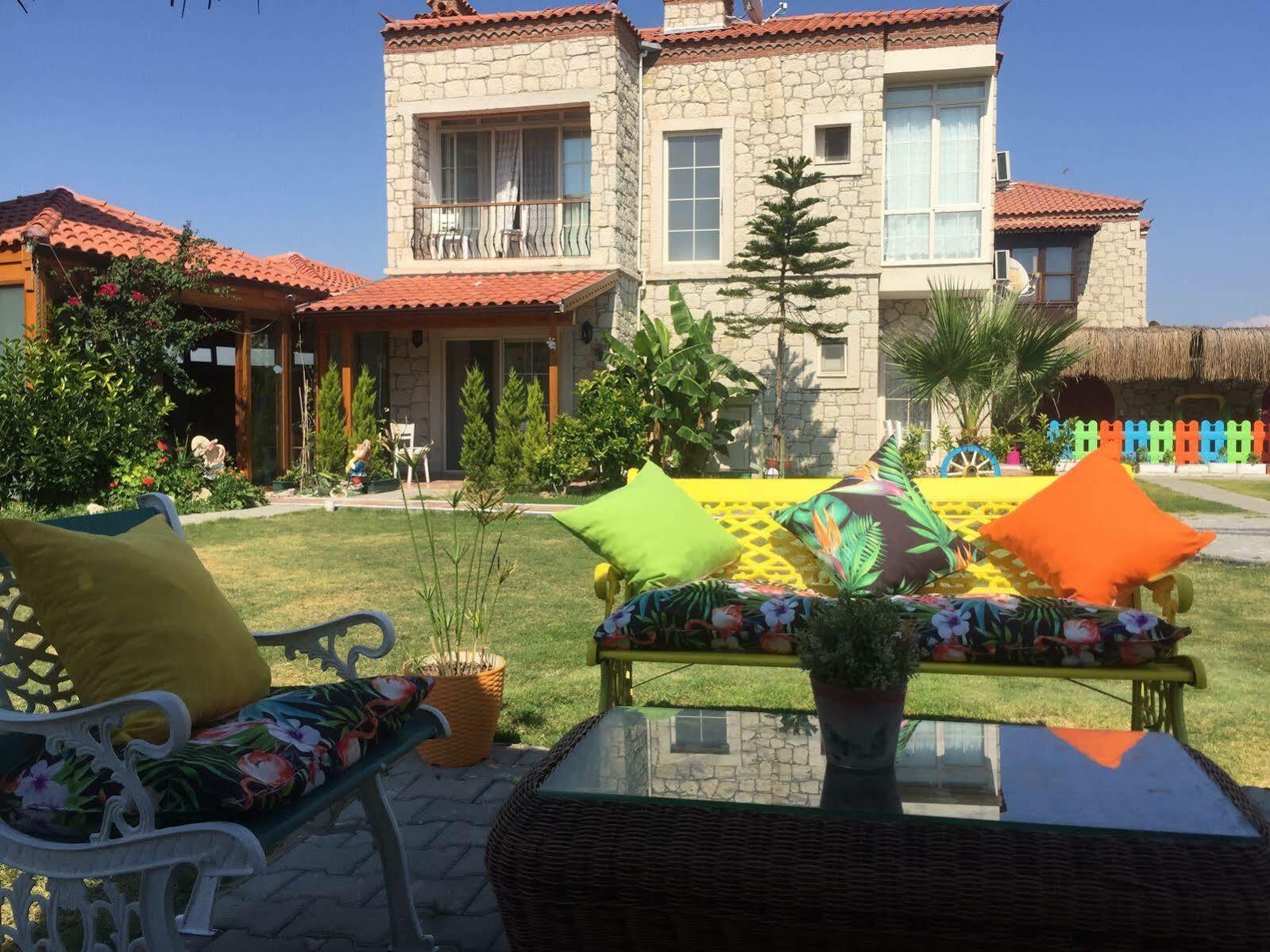 Kemerlihan Deluxe Hotel 2*