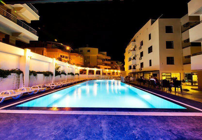 Tuntas Altinkum Aparthotel