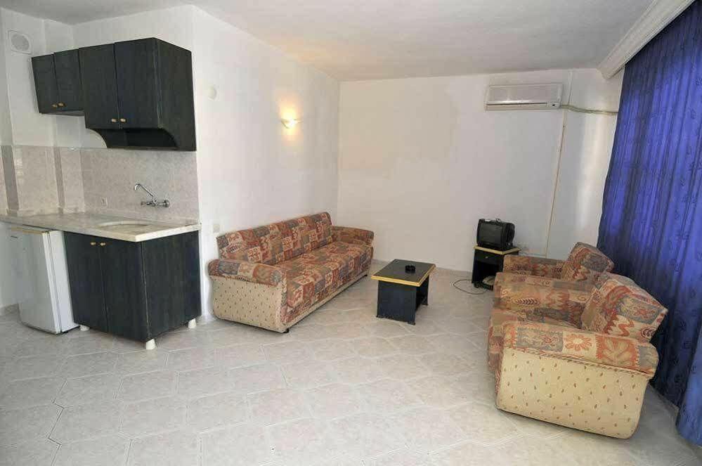 Klas Dom Hotel 4*