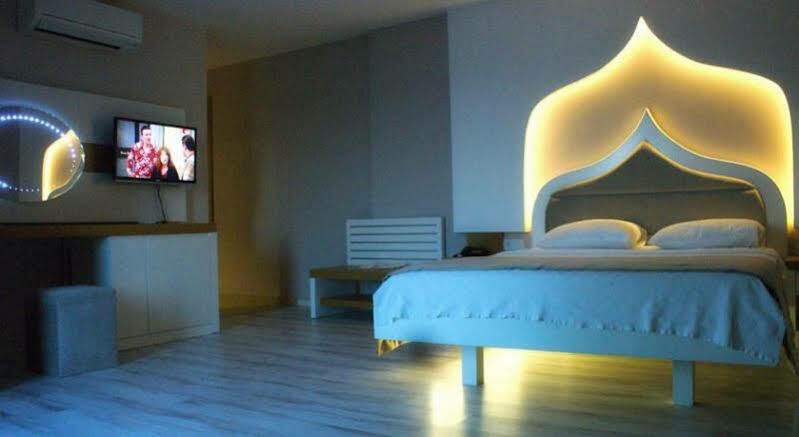 Hotel Breeze By Prestij 4*