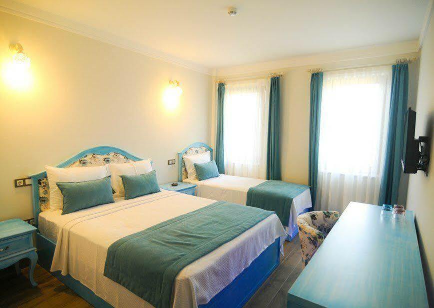Hotel Cunda Rota 3*