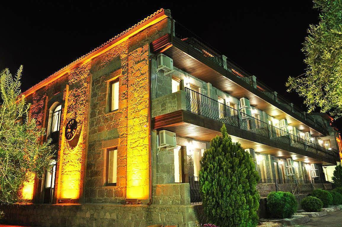 Park Hotel 2*