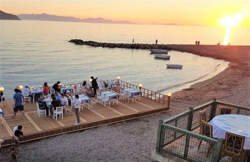 Maira Beach Hotel