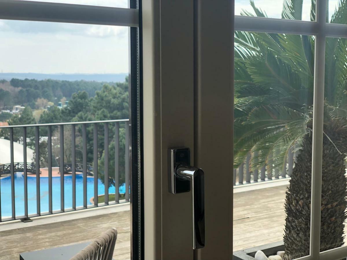 Kemer Country Istanbul 4* Zekeriyakoy