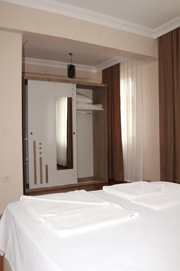 Manuela Apartment *