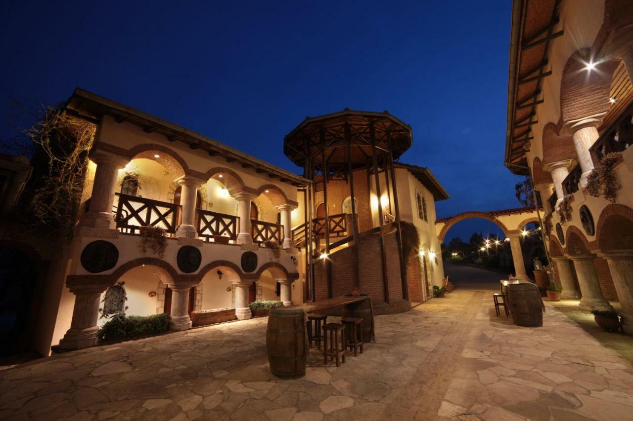 Vinifera Vineyards Guest house