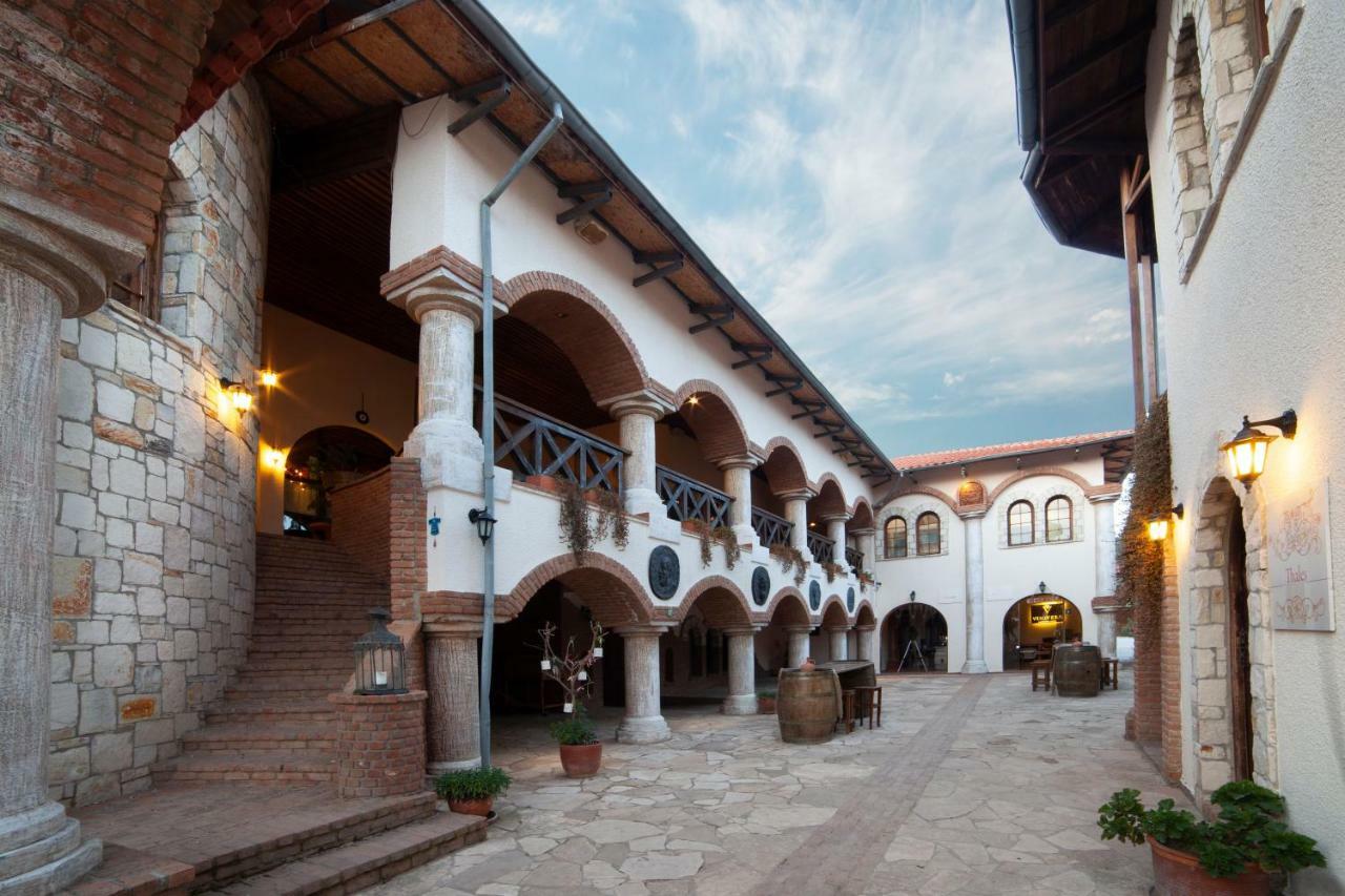 Vinifera Vineyards Guest house
