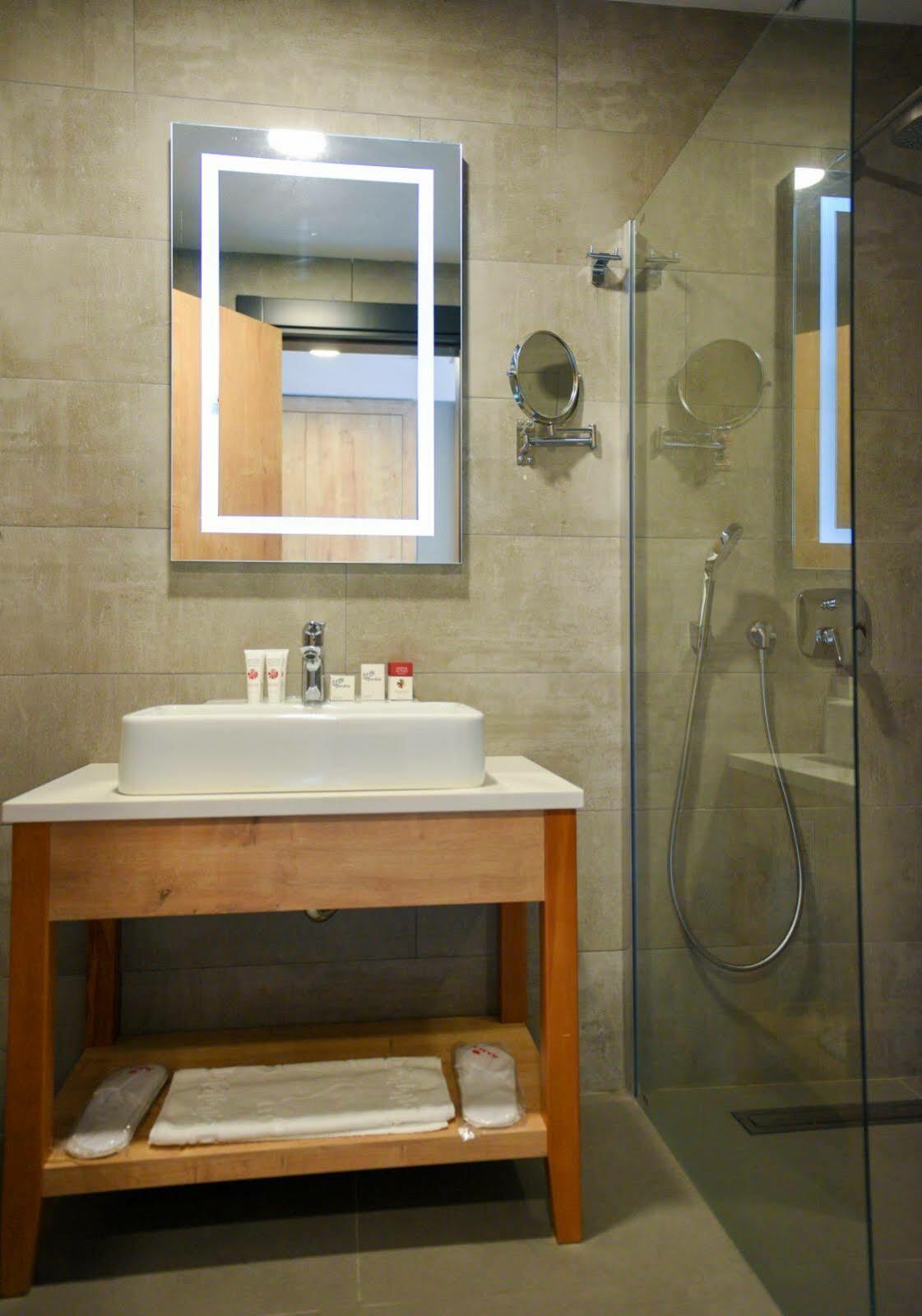 Ramada Vakfikebir Hotel 4*