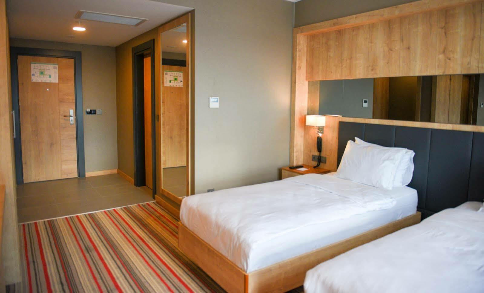 Hotel Ramada Vakfikebir