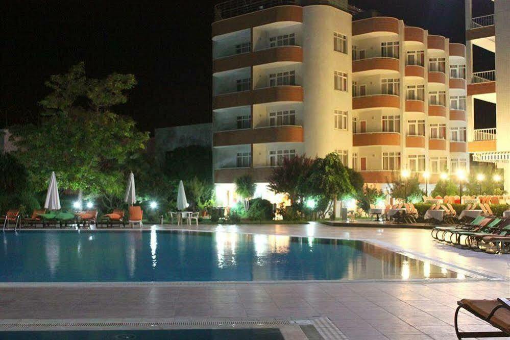 Rena Hotel 3*