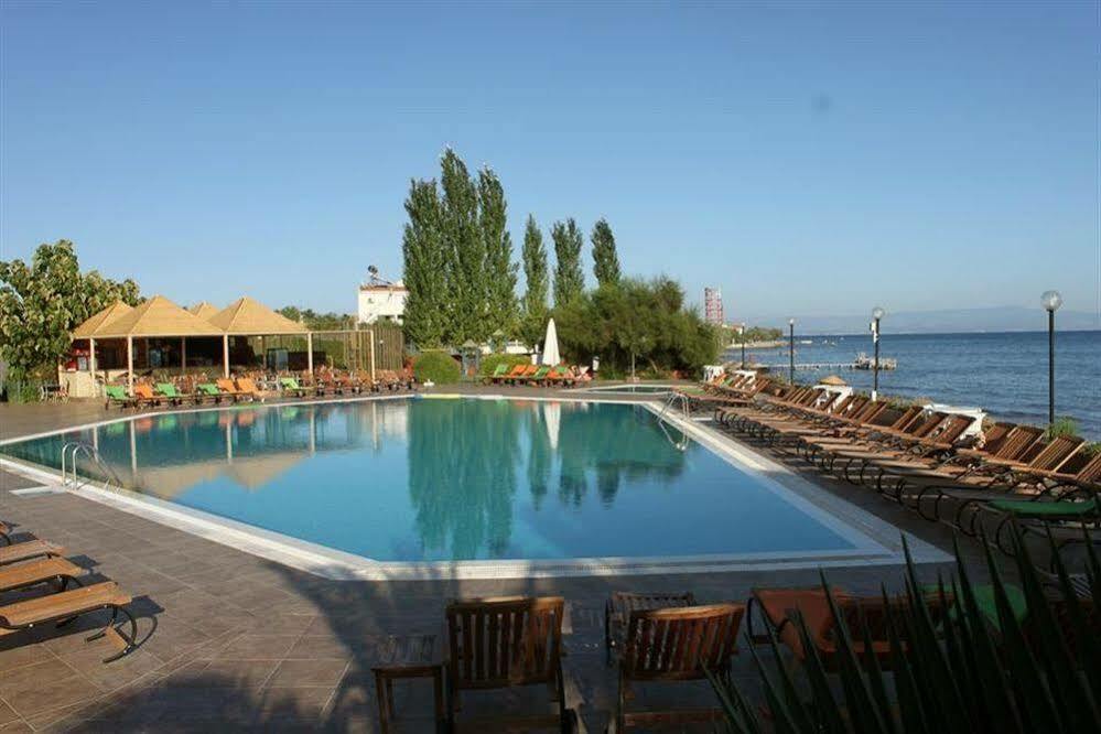 Rena Hotel
