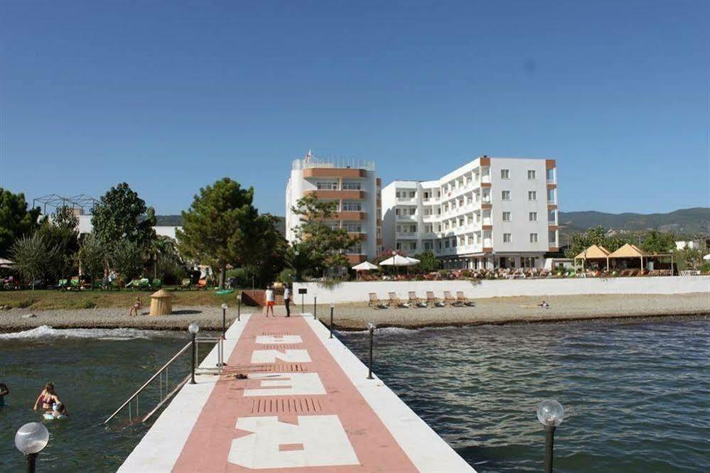 Hotel Rena 3*