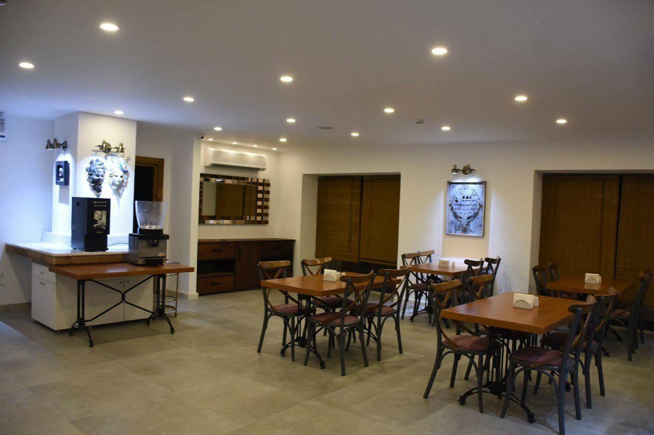 Laden Hotel 3*
