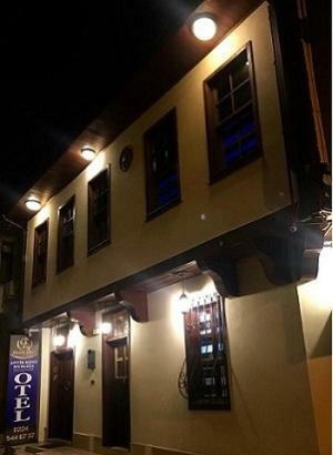 Hotel Oez Butik Antik Kent Myrleia