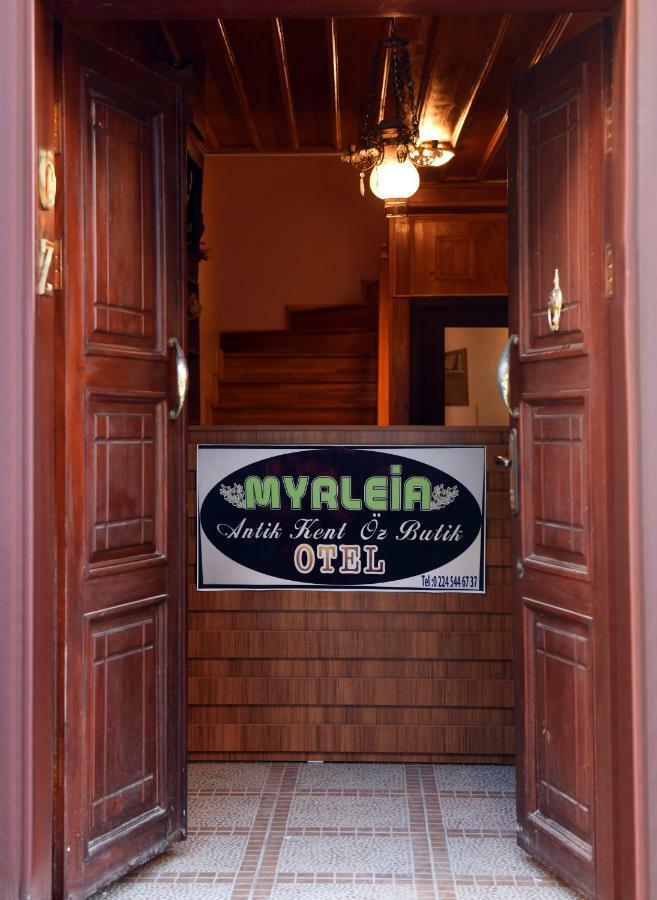 Oez Butik Antik Kent Myrleia Hotel