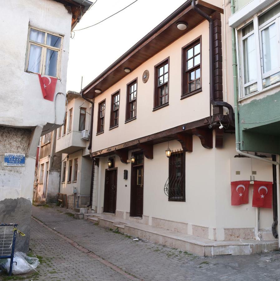 Oez Butik Antik Kent Myrleia Hotel 2*