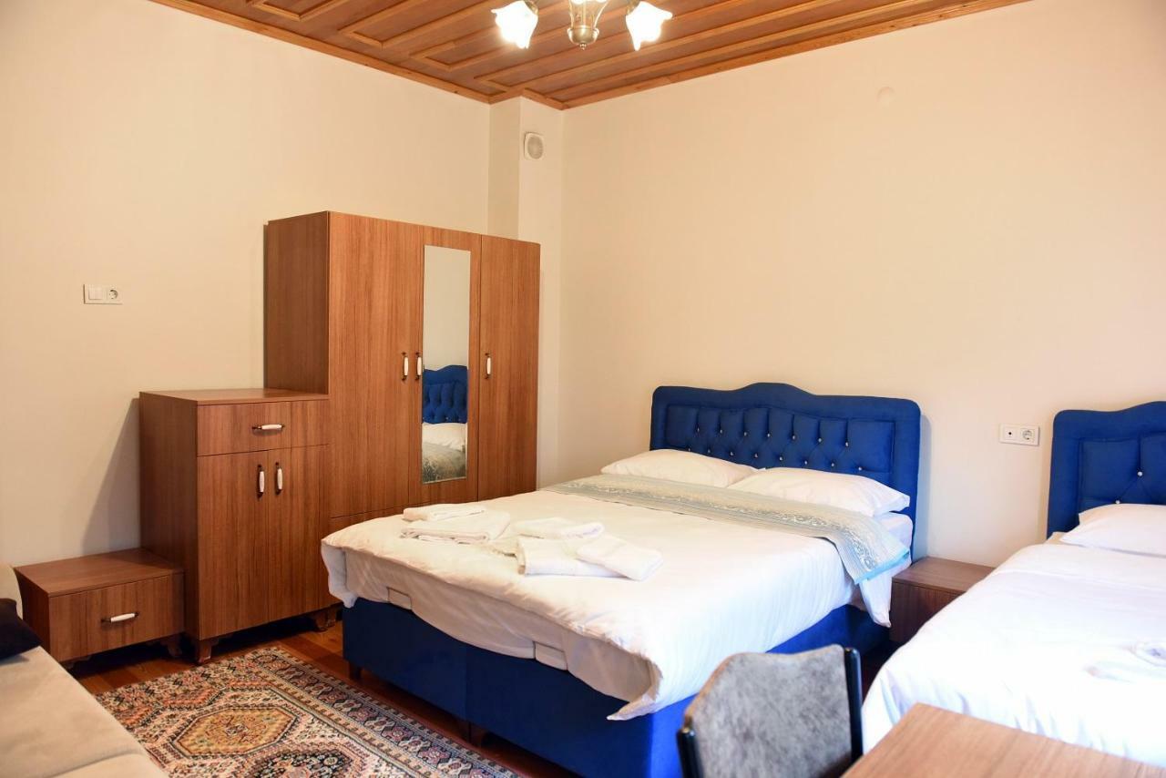 Hotel Oez Butik Antik Kent Myrleia 2*
