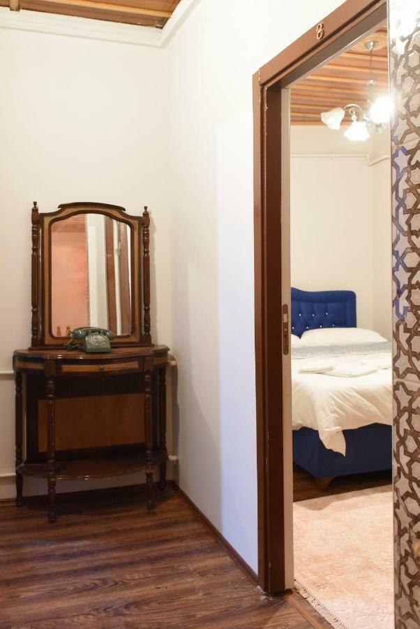 Oez Butik Antik Kent Myrleia Hotel Mudanya