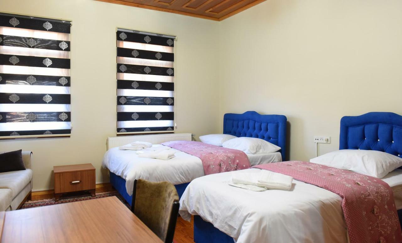 Oez Butik Antik Kent Myrleia Hotel 2*
