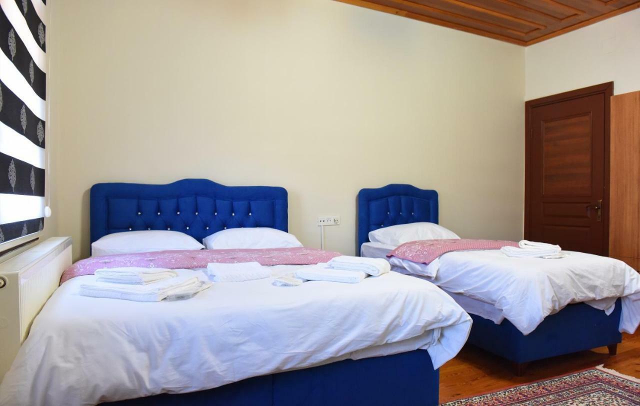 Oez Butik Antik Kent Myrleia Hotel