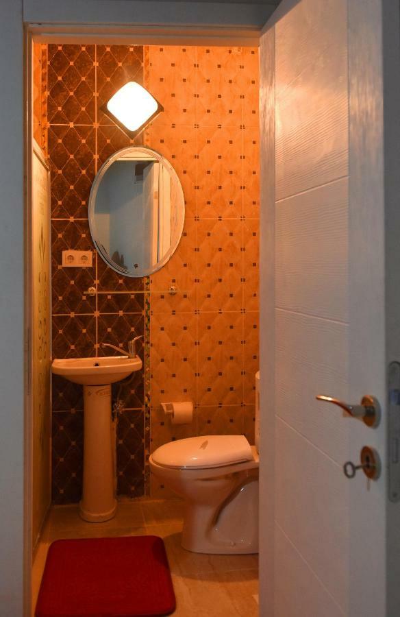 Oez Butik Antik Kent Myrleia Hotel 2*