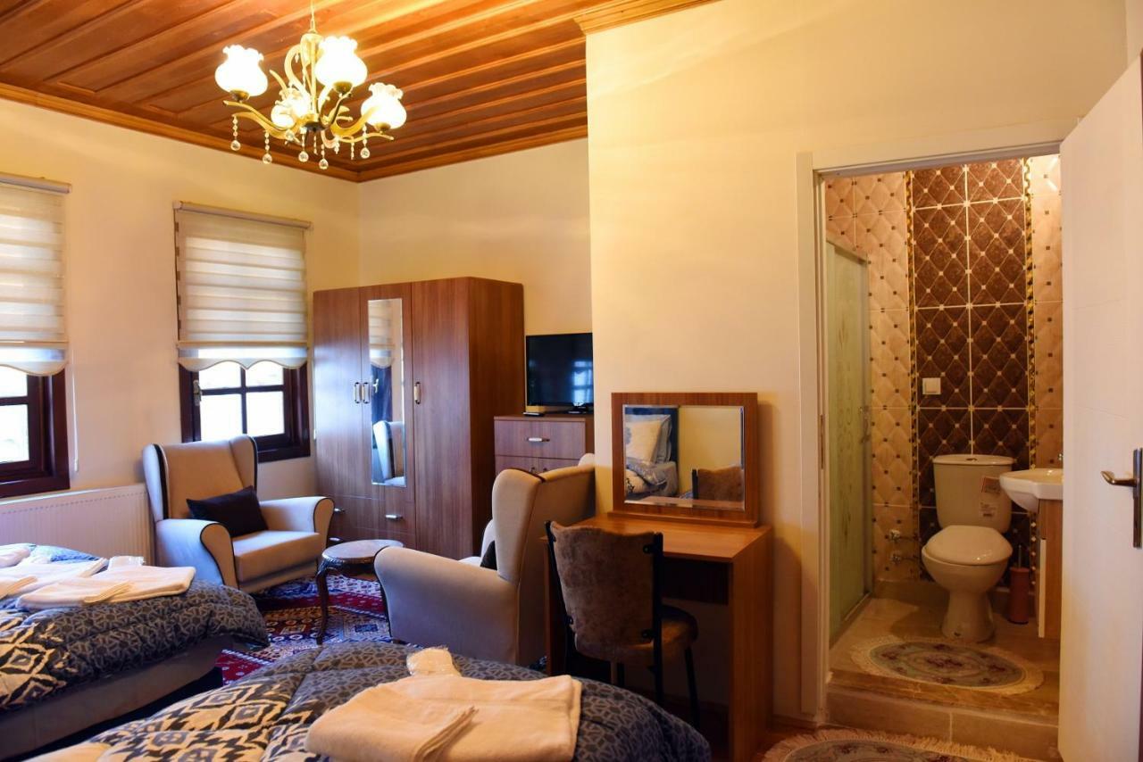 Oez Butik Antik Kent Myrleia Hotel Mudanya