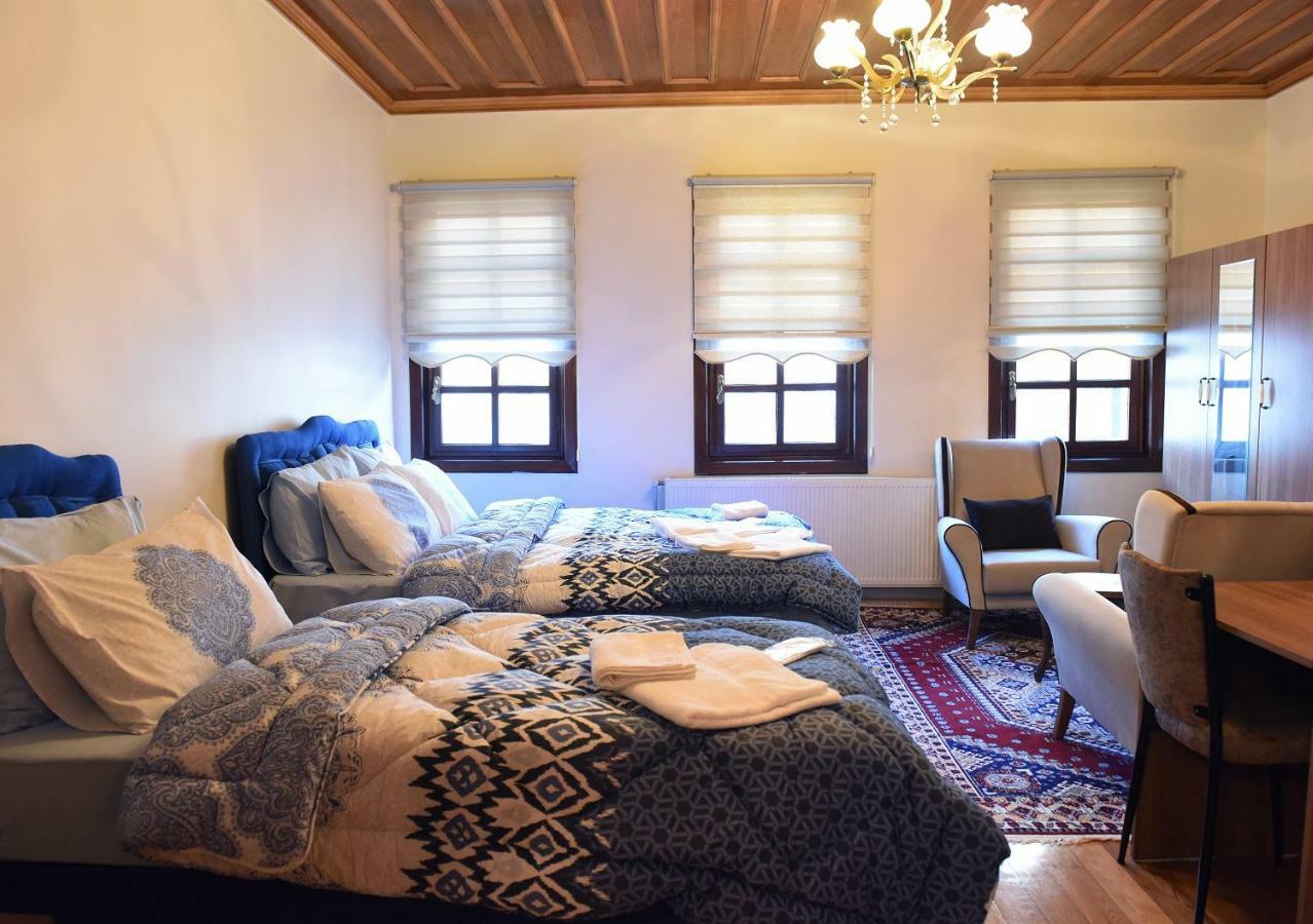 Oez Butik Antik Kent Myrleia Hotel 2*