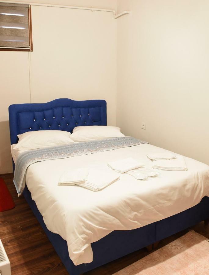 Oez Butik Antik Kent Myrleia Mudanya