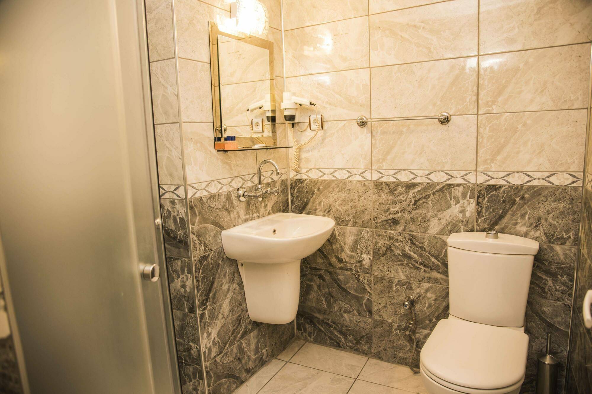 Nazar Hotel Trabzon