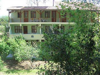 Irmak Guest house *
