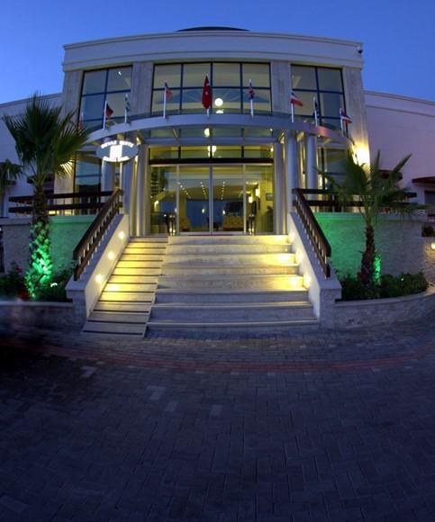 Beyaz Hotel Golturkbuku