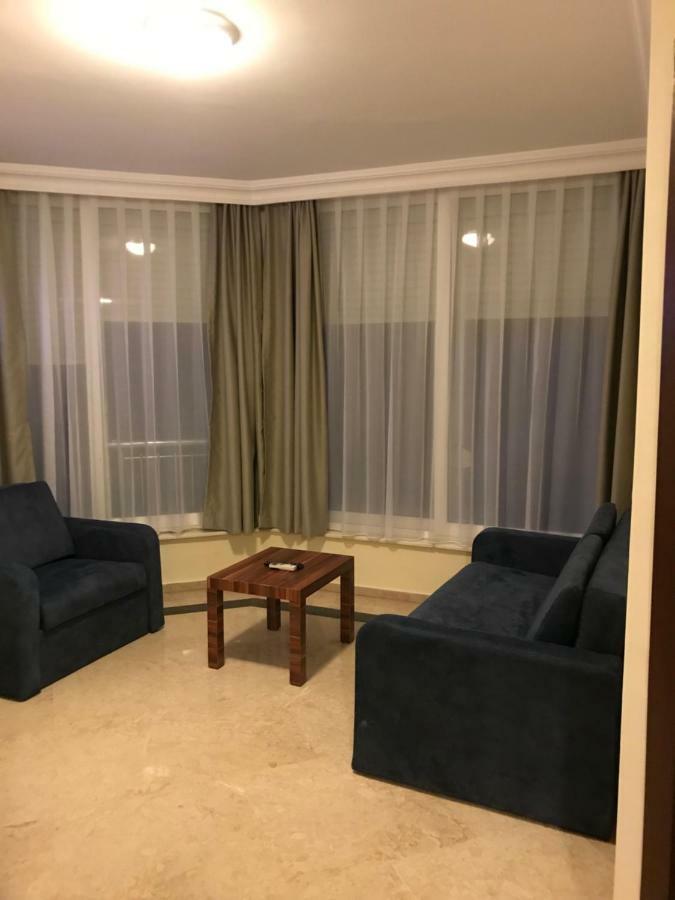 Aparthotel Minta