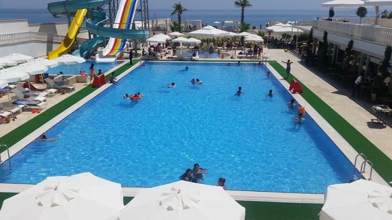 Maya World Imperial 4*