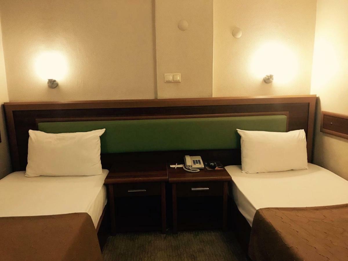 Marina Hotel 3*