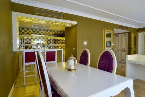 Altin & Hotel 3*