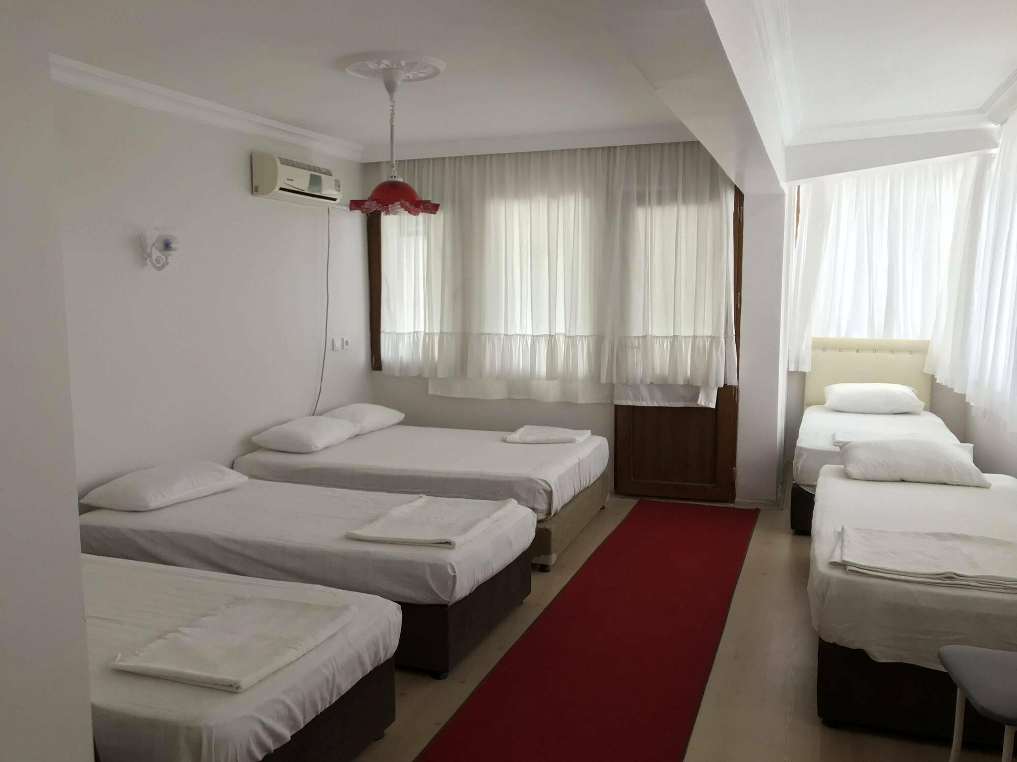 Altin & Hotel
