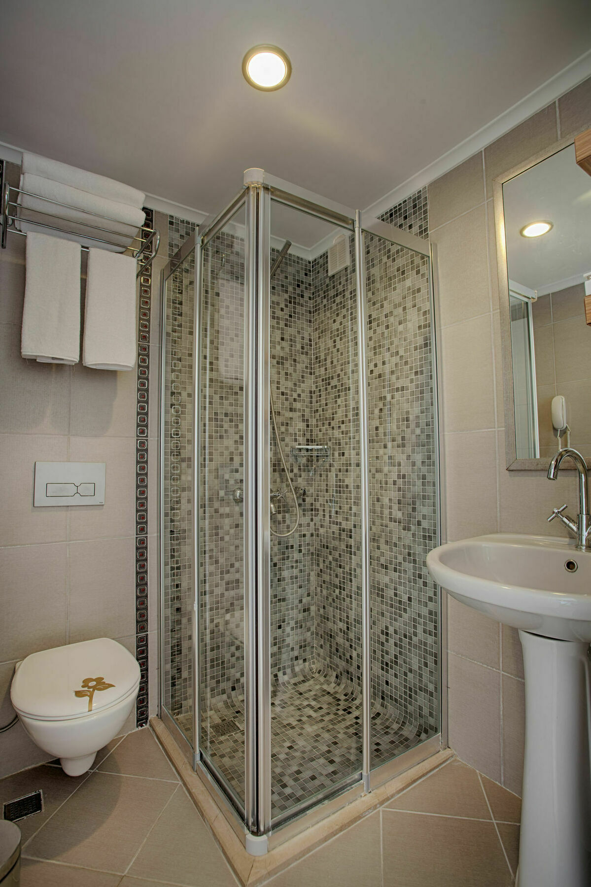 Resort Adin 5*
