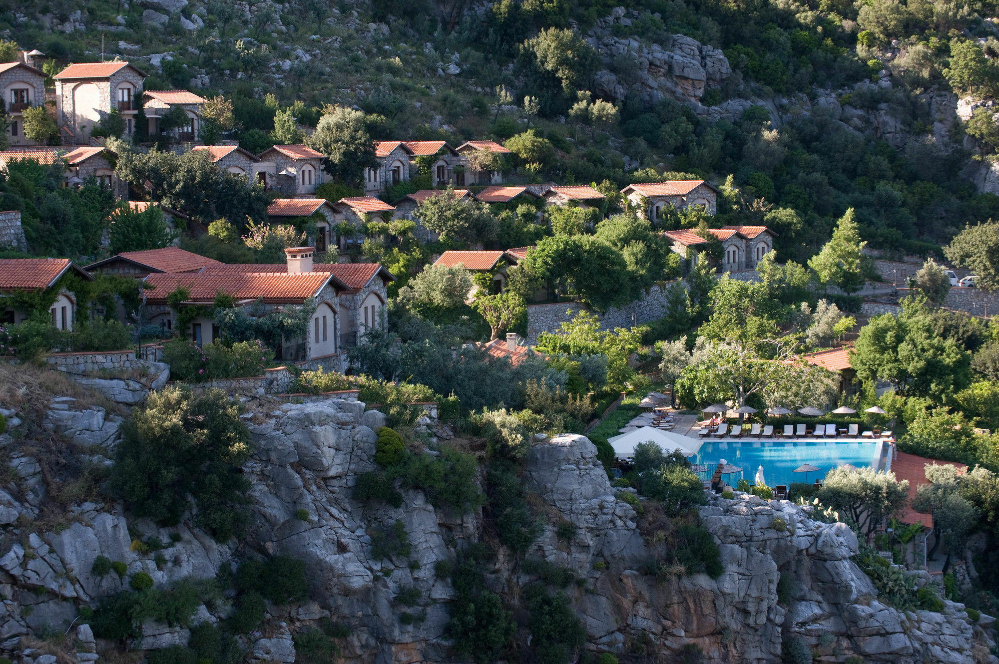 Dionysos Hotel 3*