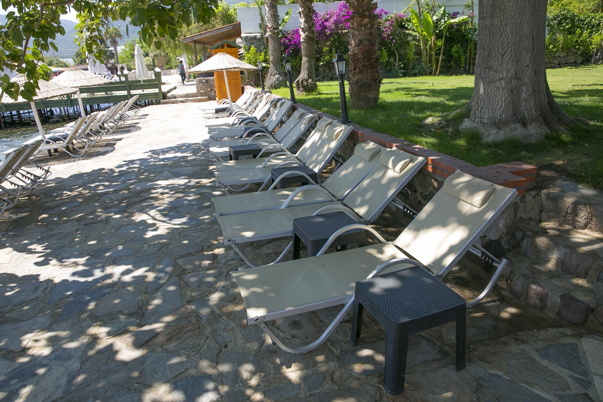 Hotel Karianda Golturkbuku