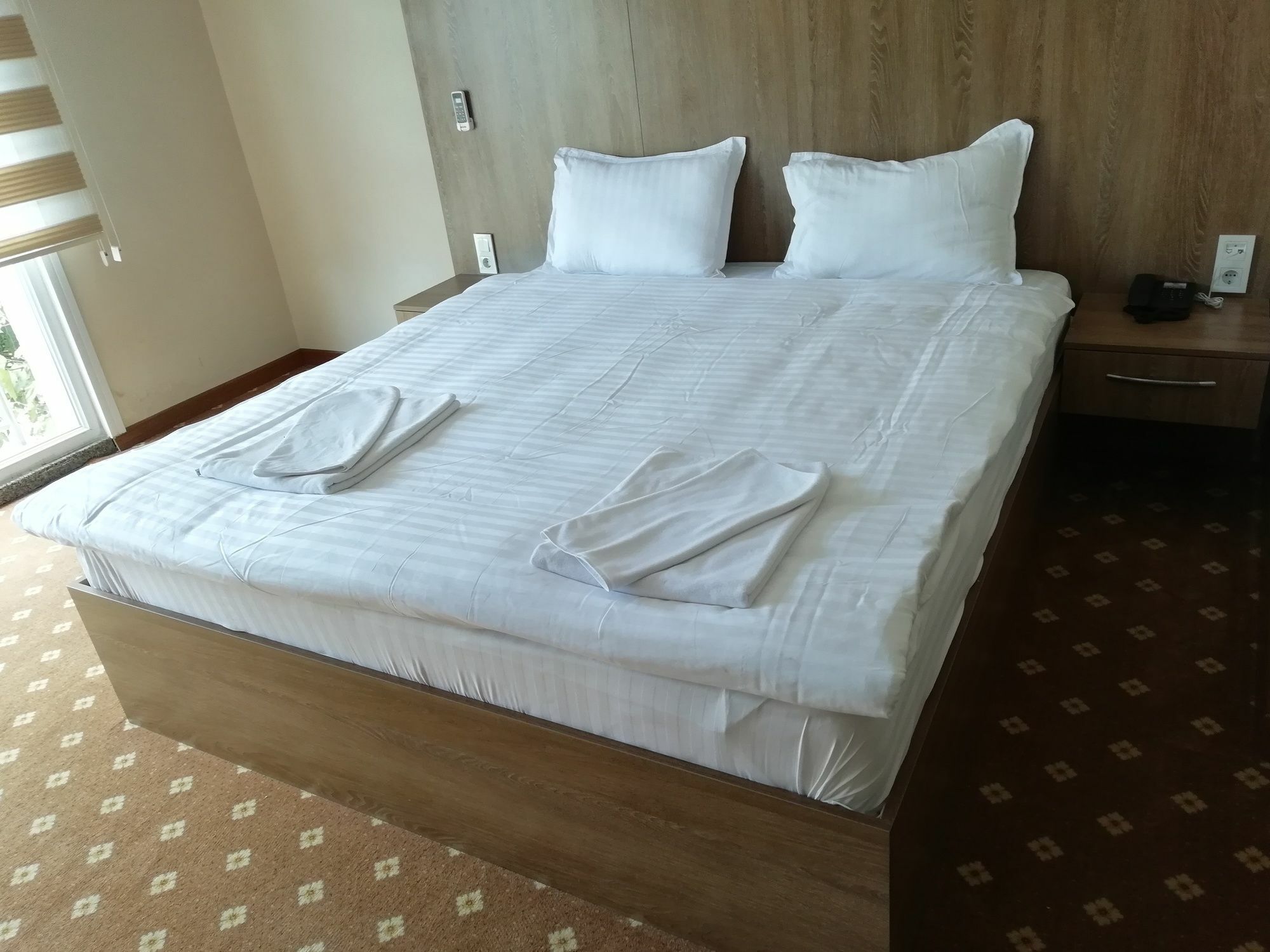 Hotel Ny World 3*