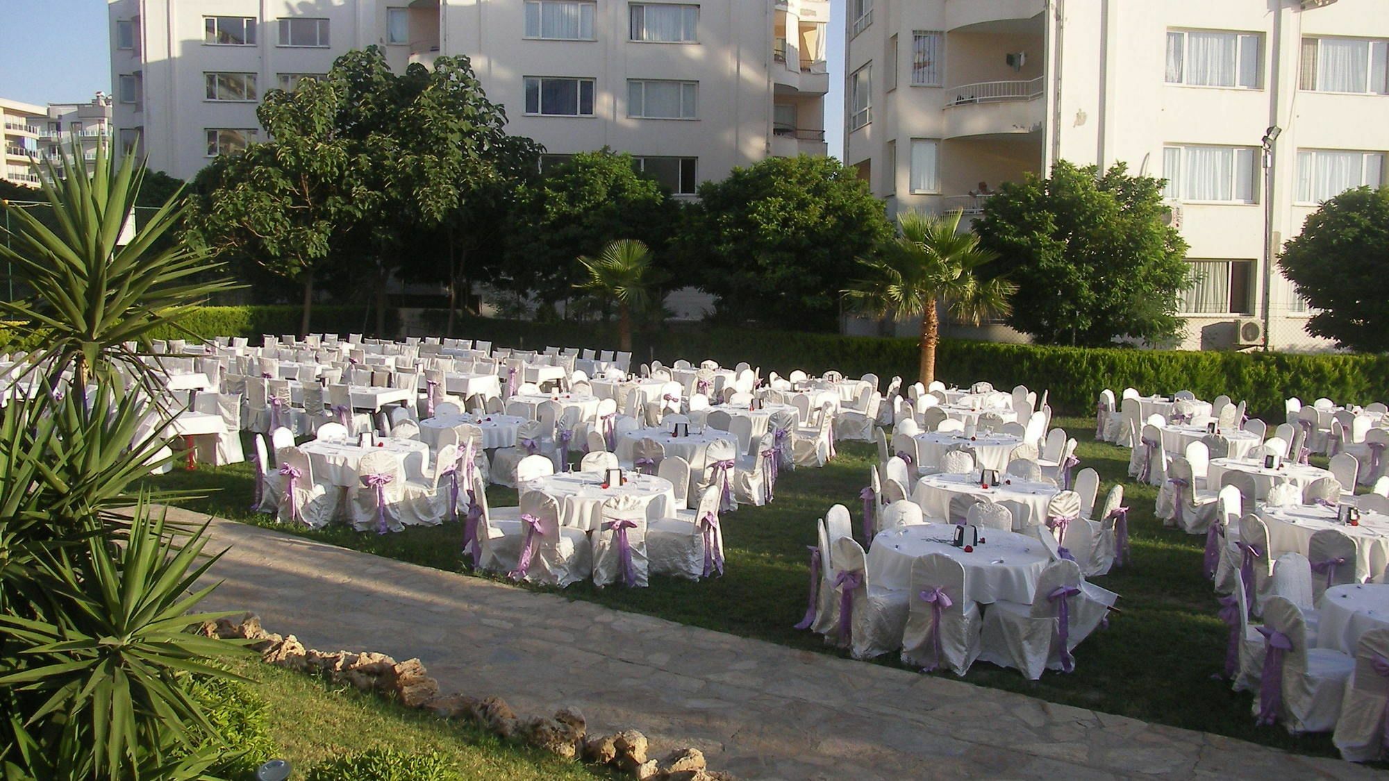Royal Palace Hotel 4*