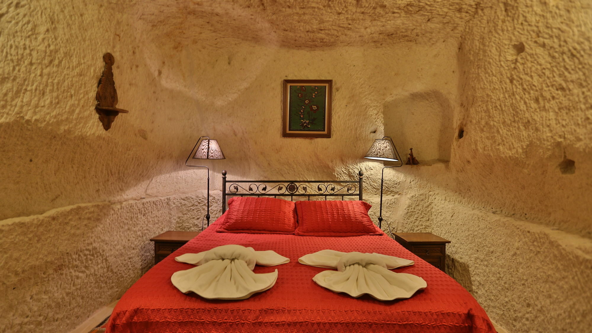 Turquaz Cave