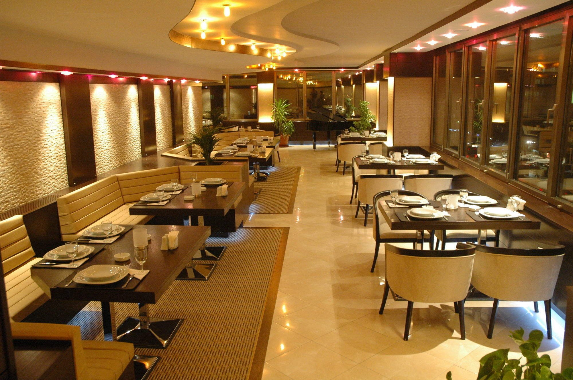 Hotel Grand